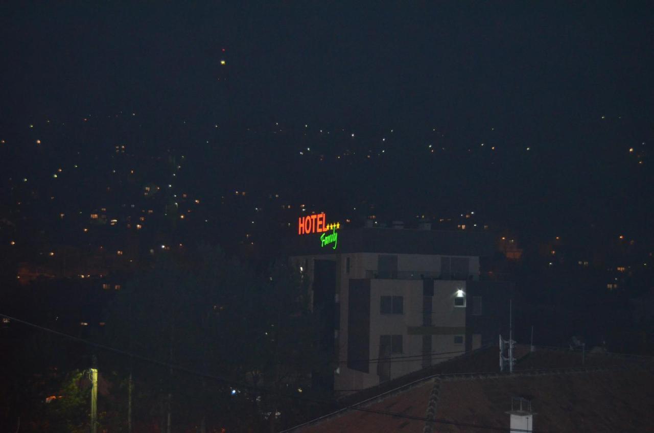 Apart Hotel Family SJJ Esterno foto